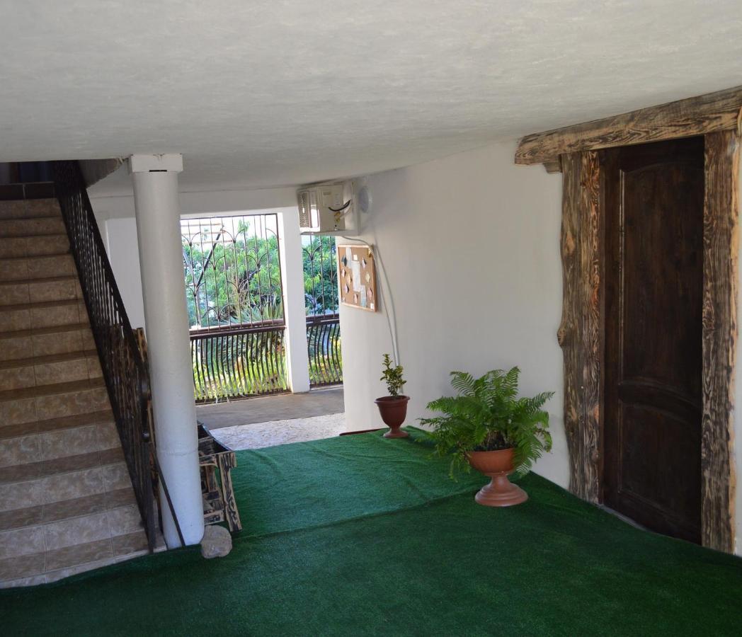 Villa Maria Guest House New Athos 外观 照片